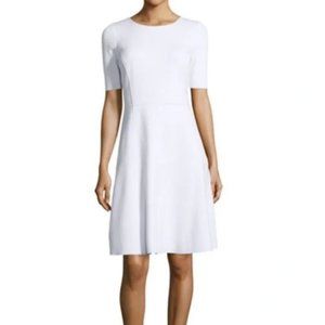 Elie Tahari Gorgeous White Fit and Flare Short Sleeve Dress  Size 2